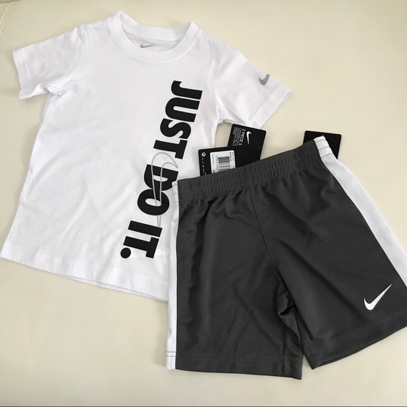 Nike Cute Boy Shorts Set - Picture 4 of 4